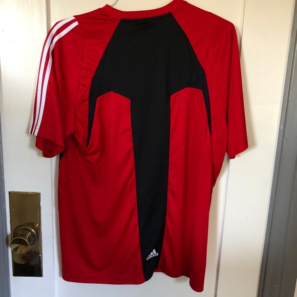 Liverpool Champions League Jersey - Picture 3 of 4